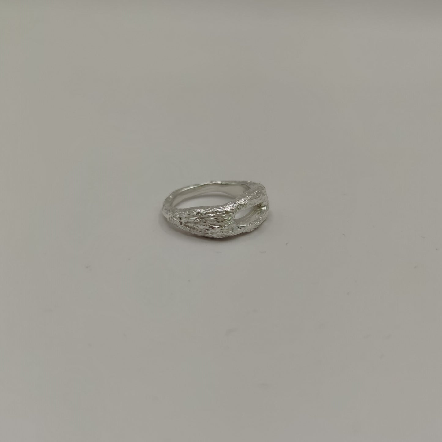 Raw Souvenir Ring
